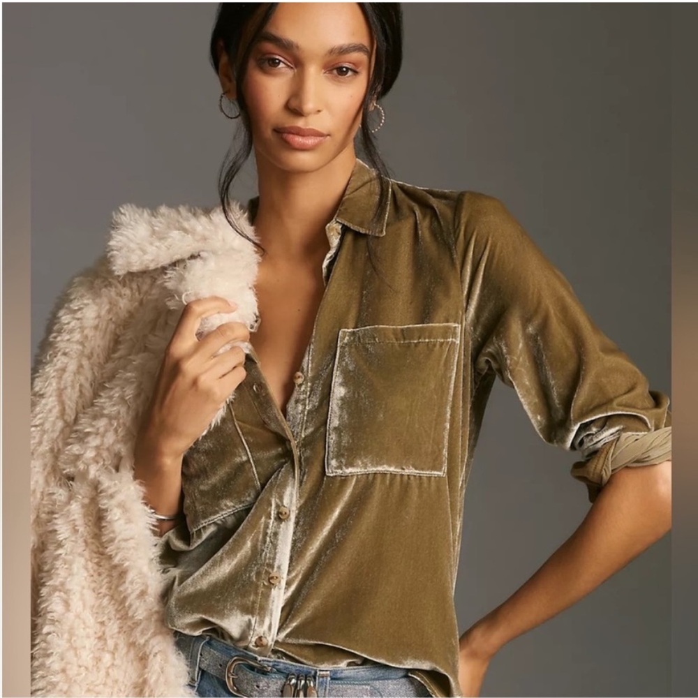 Anthropologie Maeve Karina Velvet Long Sleeve Top in Green Size 0